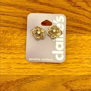 Silver Flower Earrings